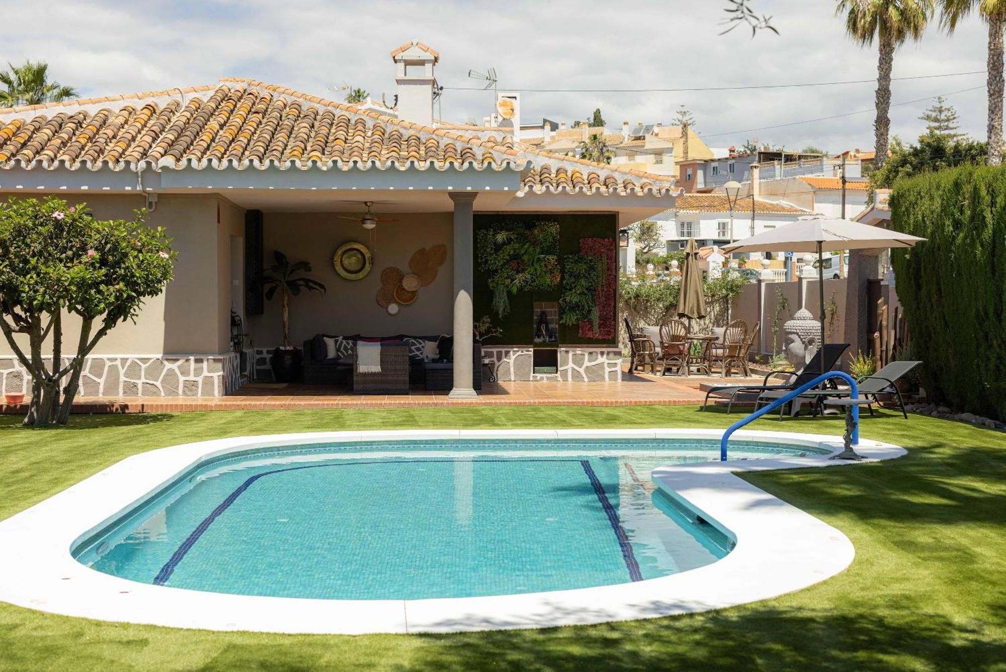 Villa Malaga Beach - Golf Torre de Benagalbon Exterior foto